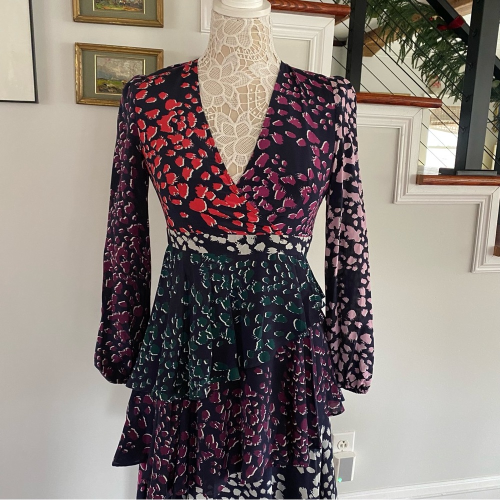 MARIE OLIVER Tessa Tiered Dress Sz 6 - Picture 2 of 6